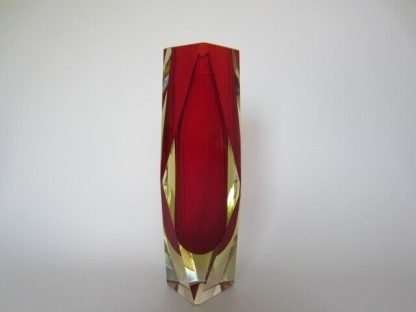 Geometric red and golden amber murano italy sommerso symmetric art glass vase - Image 8