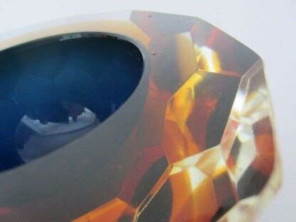 Murano honeycomb faceted blue in amber in gold space age diamond cut round bowl - Image 9