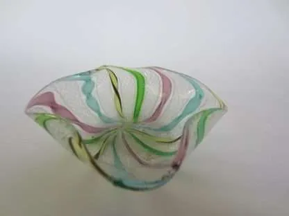 Murano rare zanfirico latticino pastel rainbow ribbon ruffled square bowl - Image 2