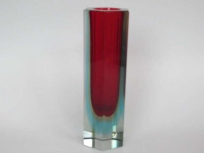 Vintage murano mandruzzato red amber blue hexagonal triple sommerso block vase - Image 5