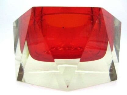 Murano large red hexagon shaped sommerso faceted block cut art glass bowl - Image 5