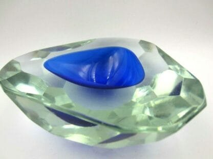 Mandruzzato Murano multi faceted triangle blue art glass geode bowl - Image 8