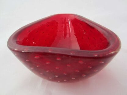 Vintage Ruby Red Murano triangle shaped bullicante bowl - Image 3