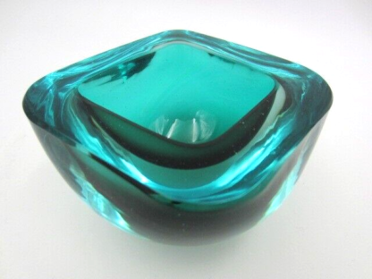 Diamond shape poli seguso era green / green sommerso murano art glass geode bowl