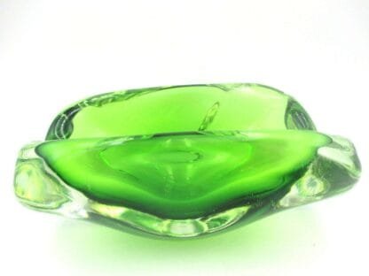 Vibrant lime green Murano sommerso quality art glass bowl candy dish - Image 5