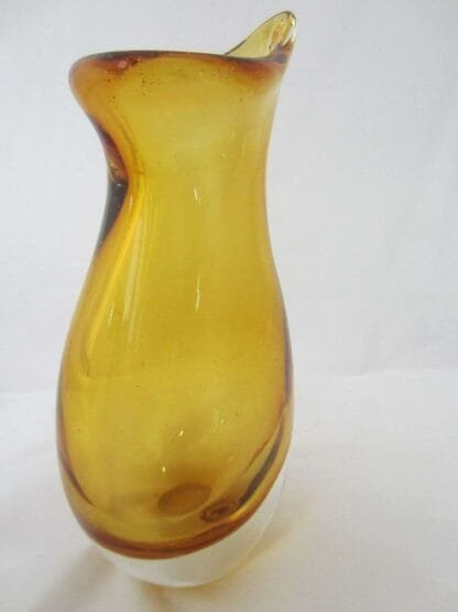 Murano beak/organic art glass vase. Retro 50s/60s sommerso. Golden amber - Image 4